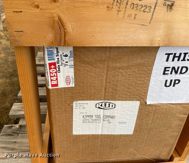 image for item DL3842 Ridgid 141  manual pipe threader