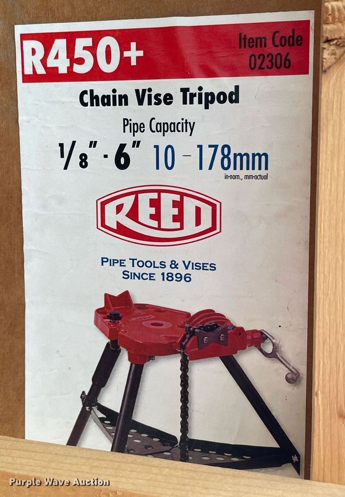 image for item DL3842 Ridgid 141  manual pipe threader