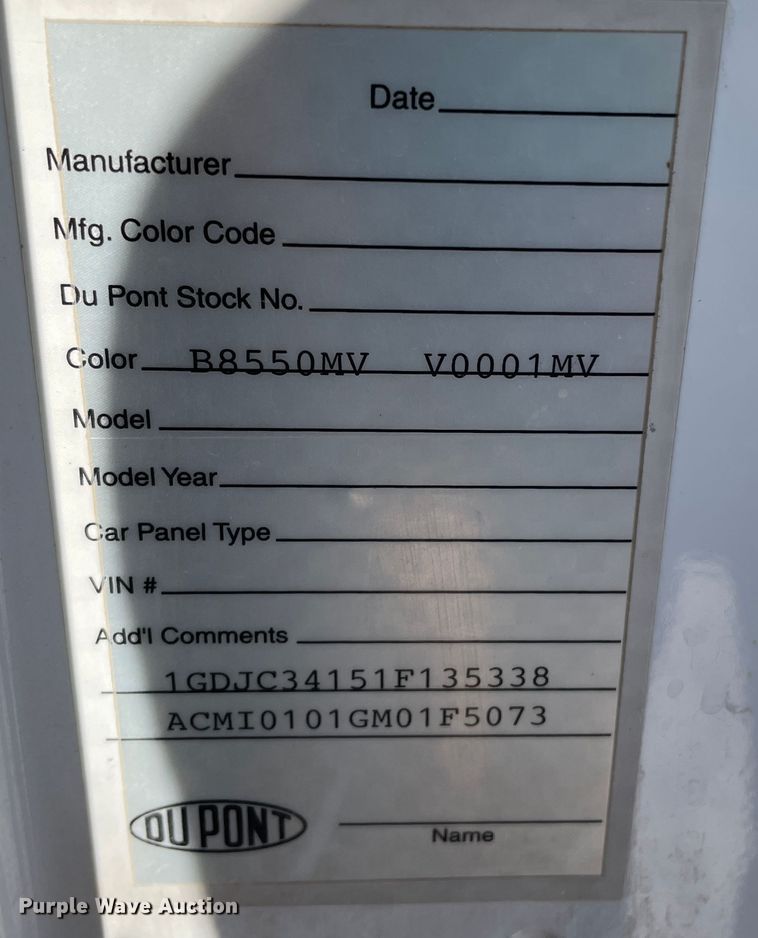 image for item DN4696 2001 GMC Sierra 3500  utility bed pickup truck