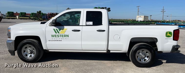 image for item DN4698 2016 Chevrolet Silverado 1500  Double Cab pickup truck