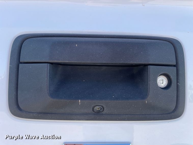 image for item DN4698 2016 Chevrolet Silverado 1500  Double Cab pickup truck