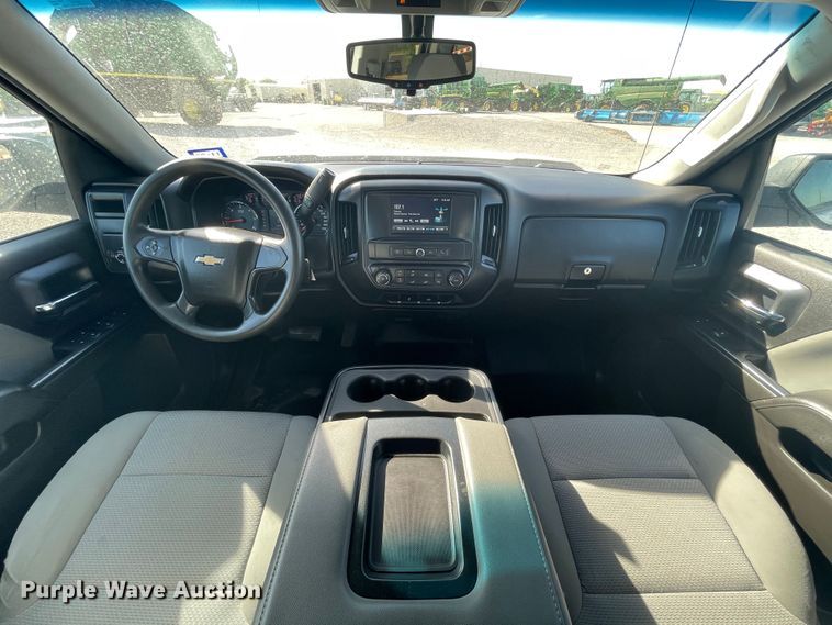 image for item DN4698 2016 Chevrolet Silverado 1500  Double Cab pickup truck