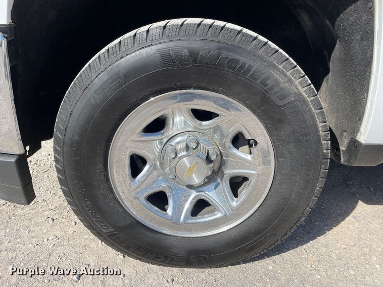 image for item DN4698 2016 Chevrolet Silverado 1500  Double Cab pickup truck