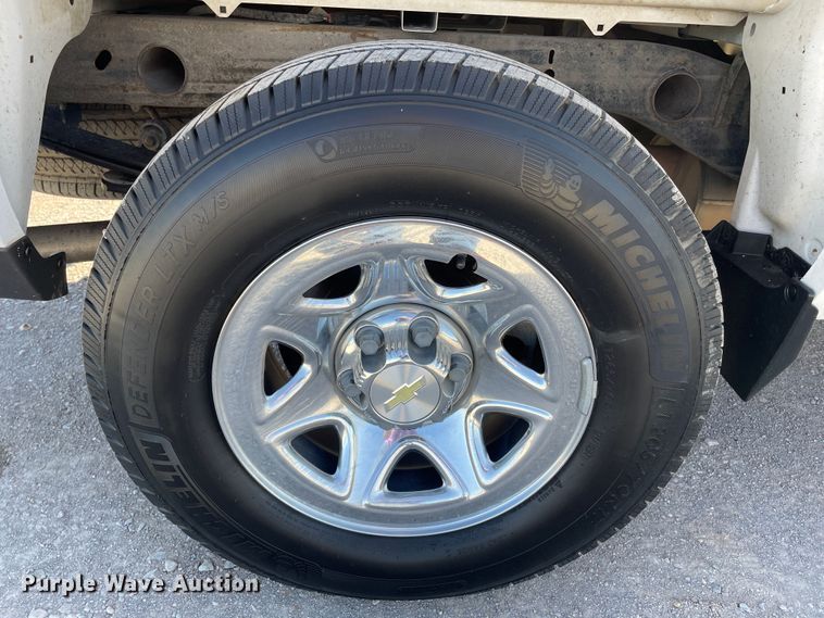 image for item DN4698 2016 Chevrolet Silverado 1500  Double Cab pickup truck