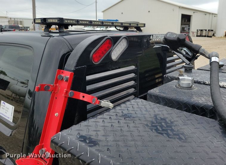 image for item DN6340 2013 GMC Sierra 3500HD  Crew Cab flatbed pickup truck with fuel delivery system