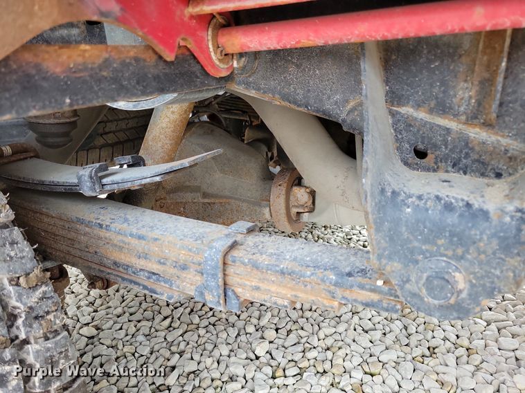 image for item DN6340 2013 GMC Sierra 3500HD  Crew Cab flatbed pickup truck with fuel delivery system