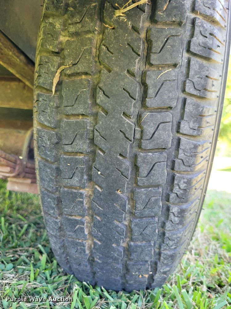 image for item DN8528 Haulmark Transport DLX  enclosed cargo trailer