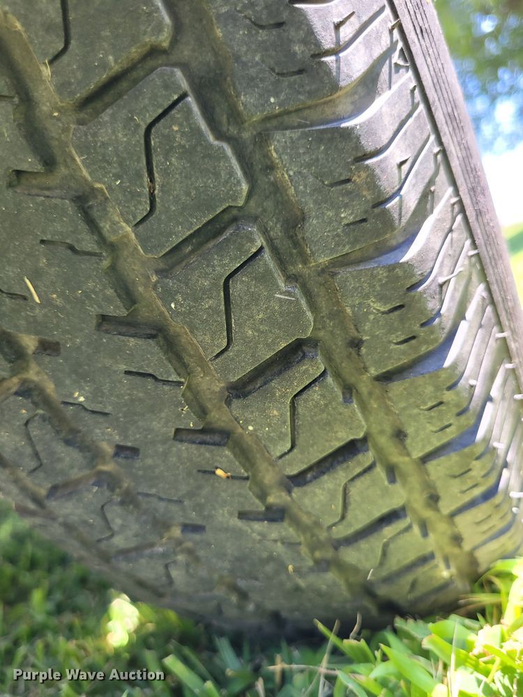 image for item DN8528 Haulmark Transport DLX  enclosed cargo trailer