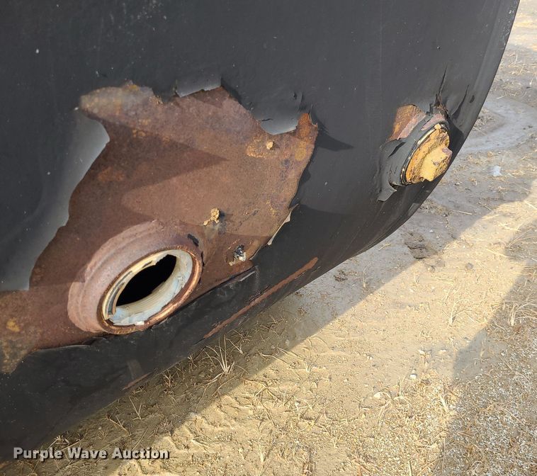 image for item DN8533 Fuel tank