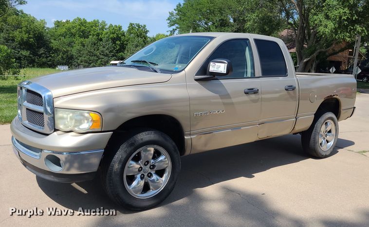 image for item DN8542 2003 Dodge Ram 1500 SLT  Quad Cab pickup truck