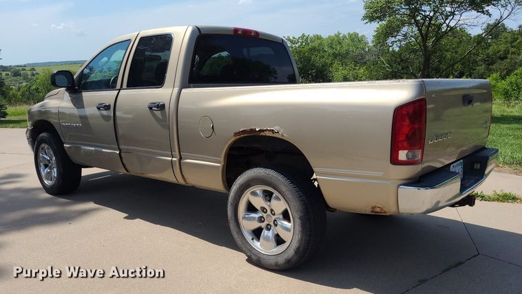 image for item DN8542 2003 Dodge Ram 1500 SLT  Quad Cab pickup truck