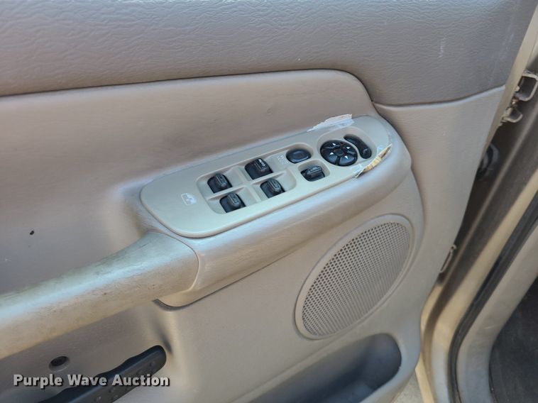 image for item DN8542 2003 Dodge Ram 1500 SLT  Quad Cab pickup truck