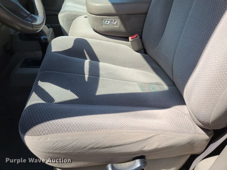 image for item DN8542 2003 Dodge Ram 1500 SLT  Quad Cab pickup truck