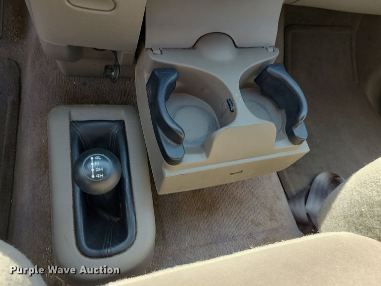 image for item DN8542 2003 Dodge Ram 1500 SLT  Quad Cab pickup truck