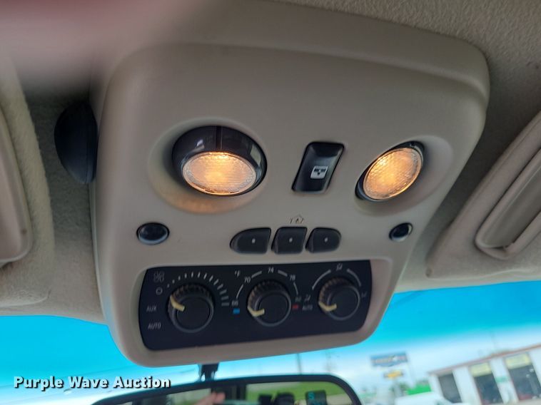 image for item DN8563 2003 GMC Yukon XL Denali  SUV