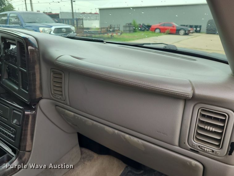 image for item DN8563 2003 GMC Yukon XL Denali  SUV