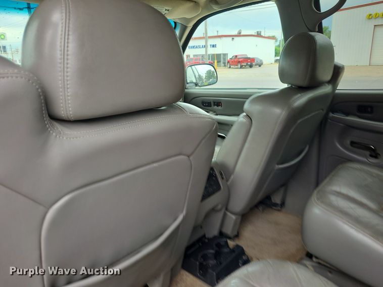 image for item DN8563 2003 GMC Yukon XL Denali  SUV