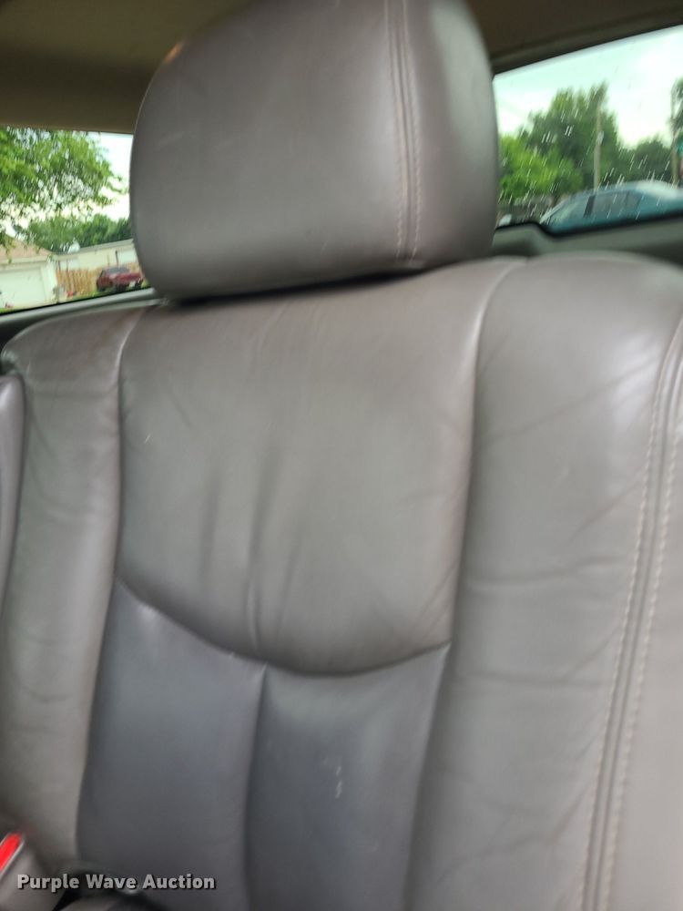 image for item DN8563 2003 GMC Yukon XL Denali  SUV