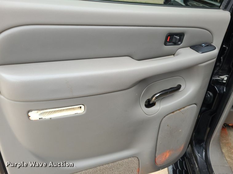 image for item DN8563 2003 GMC Yukon XL Denali  SUV