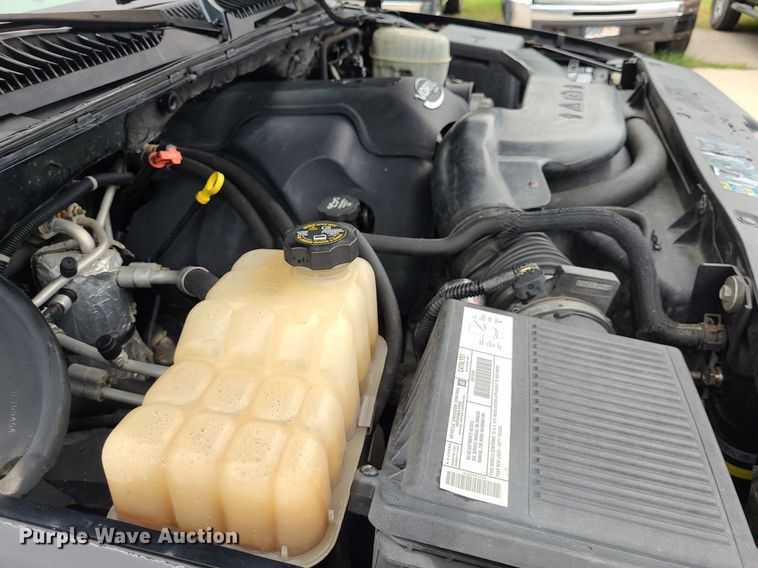 image for item DN8563 2003 GMC Yukon XL Denali  SUV