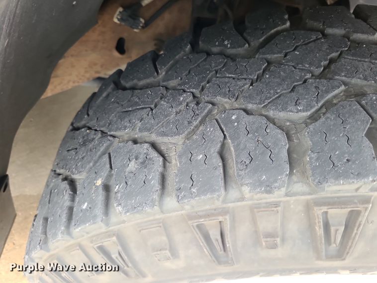 image for item DN8563 2003 GMC Yukon XL Denali  SUV