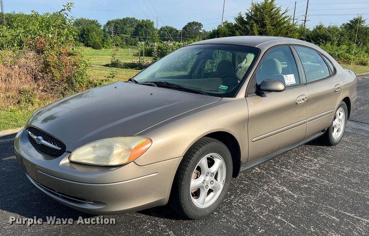 image for item DO2195 2002  Ford Taurus