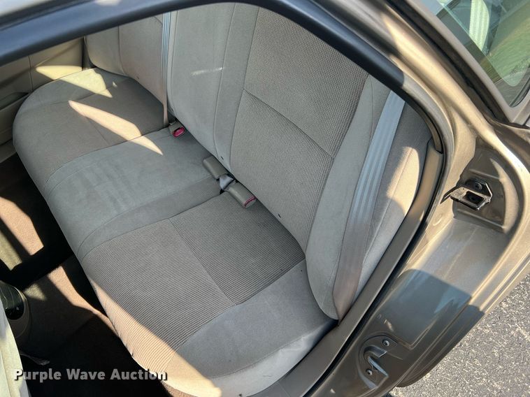 image for item DO2195 2002  Ford Taurus