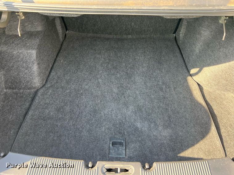 image for item DO2195 2002  Ford Taurus