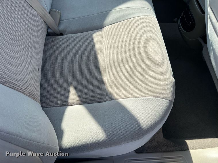 image for item DO2195 2002  Ford Taurus