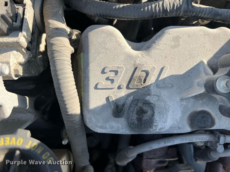 image for item DO2195 2002  Ford Taurus