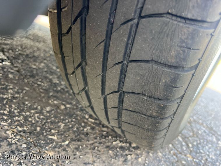 image for item DO2195 2002  Ford Taurus