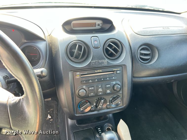 image for item DO2197 2005 Mitsubishi Eclipse  convertible