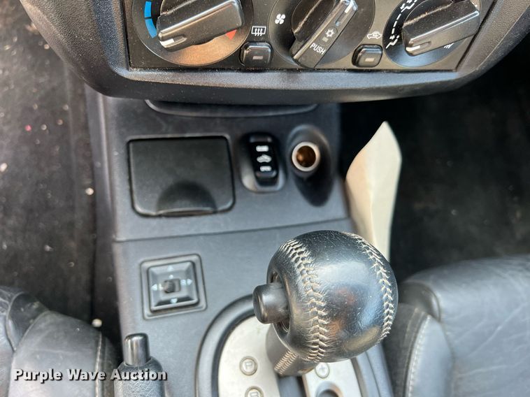 image for item DO2197 2005 Mitsubishi Eclipse  convertible