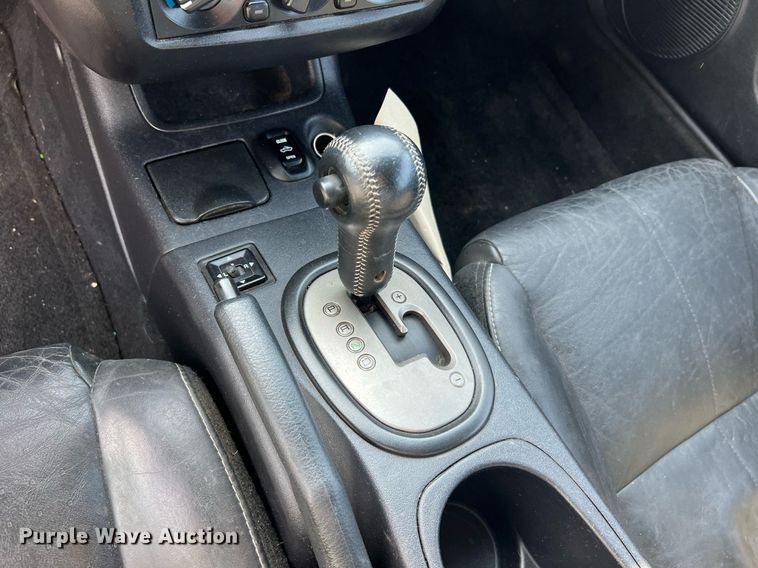 image for item DO2197 2005 Mitsubishi Eclipse  convertible