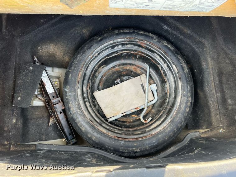 image for item DO2197 2005 Mitsubishi Eclipse  convertible