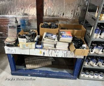 image for item DO2198 Automotive paint supplies