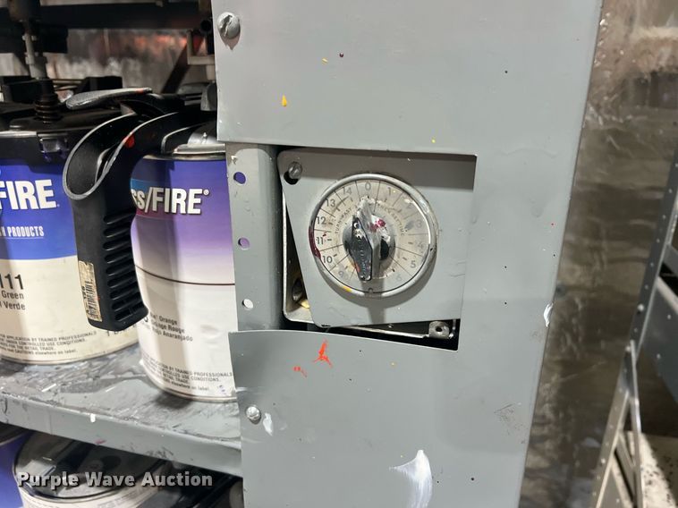 image for item DO2198 Automotive paint supplies