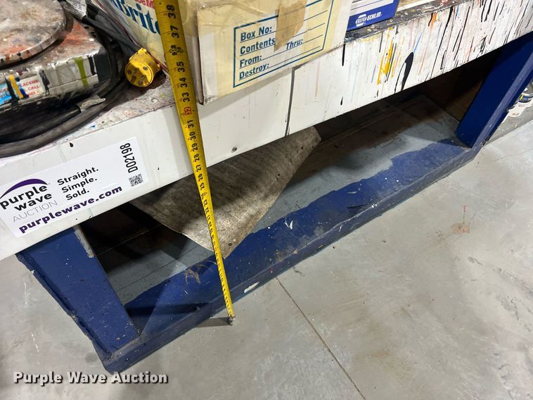 image for item DO2198 Automotive paint supplies