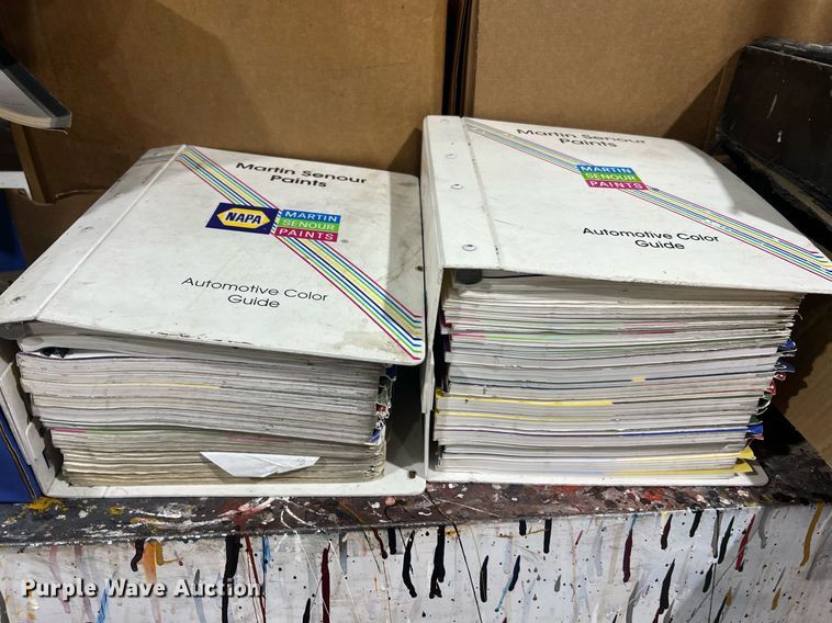 image for item DO2198 Automotive paint supplies