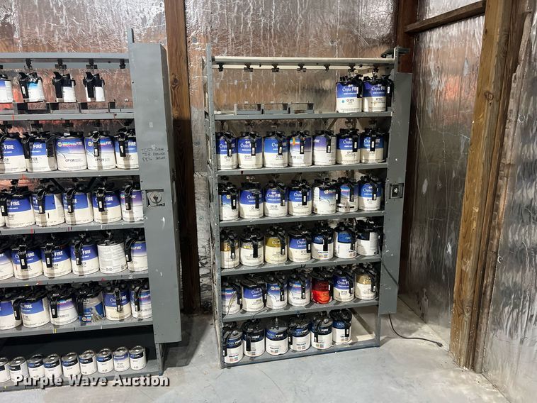 image for item DO2198 Automotive paint supplies