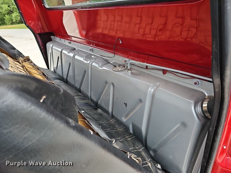 image for item DO2857 1968 Ford F100 Custom  pickup truck