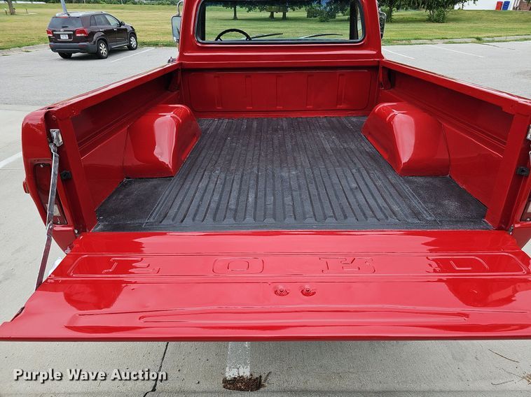 image for item DO2857 1968 Ford F100 Custom  pickup truck