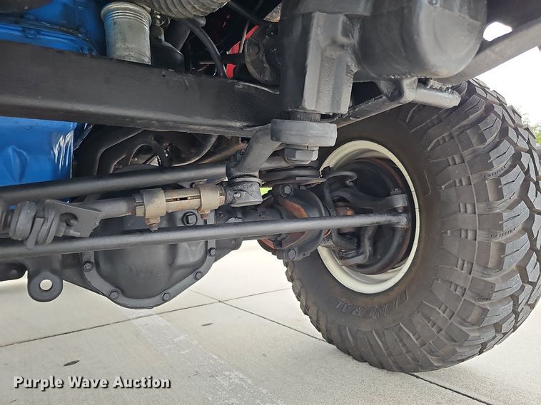 image for item DO2857 1968 Ford F100 Custom  pickup truck