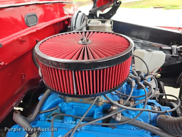 image for item DO2857 1968 Ford F100 Custom  pickup truck