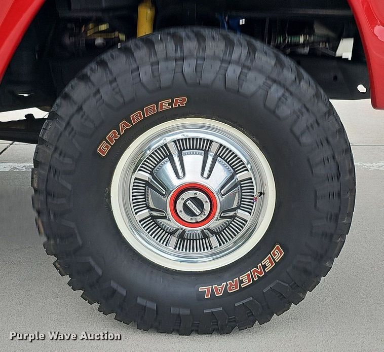 image for item DO2857 1968 Ford F100 Custom  pickup truck