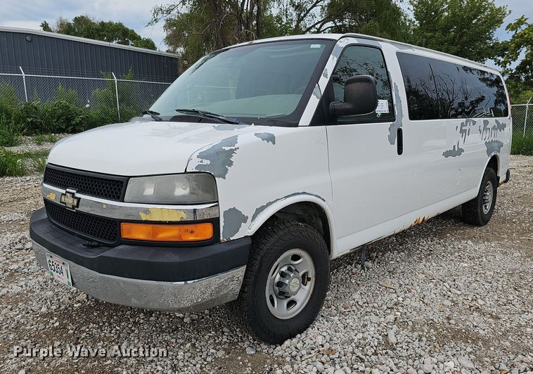 image for item DO2882 2007 Chevrolet Express 3500  van