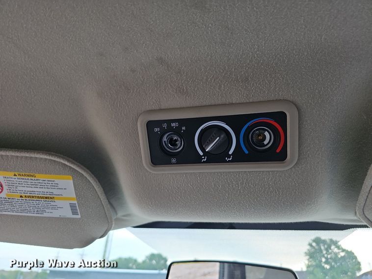 image for item DO2882 2007 Chevrolet Express 3500  van