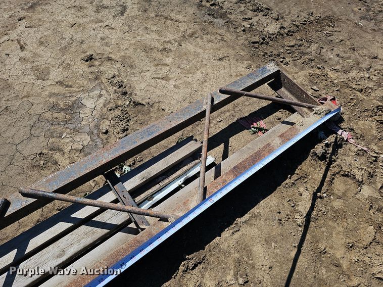 image for item DO2885 Building materials