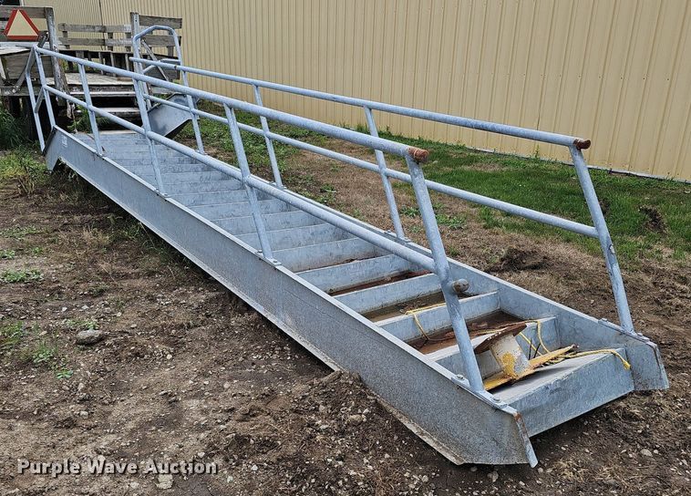 image for item DO2894 Ag equipment