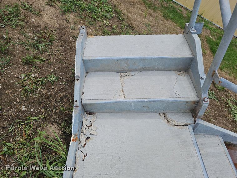 image for item DO2894 Ag equipment